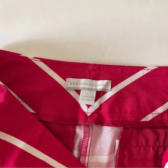 New York and Company Women’s Red and White Striped Short - Picture 7 of 8